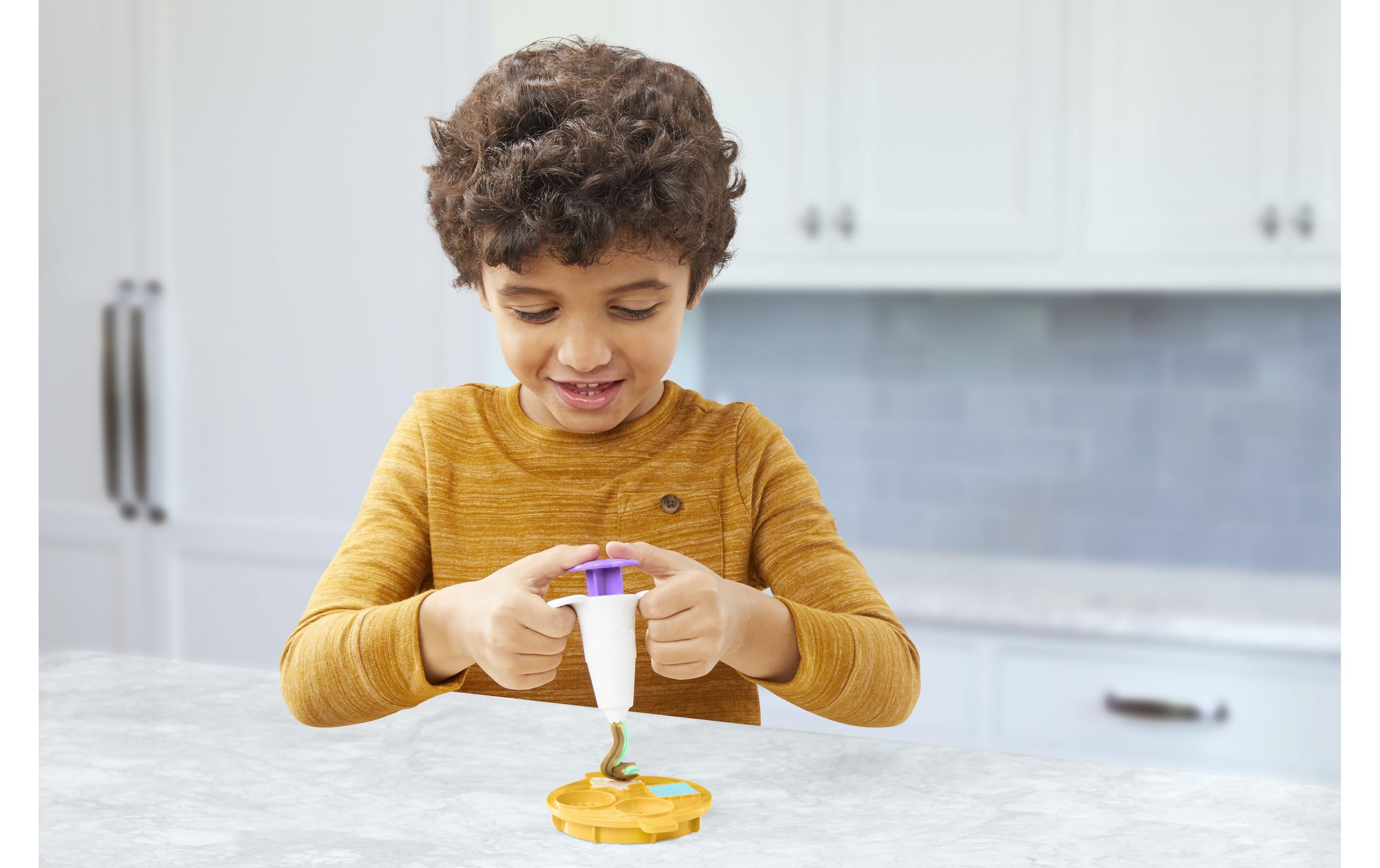 Play-Doh Knetspielzeug Super Küchenmaschine