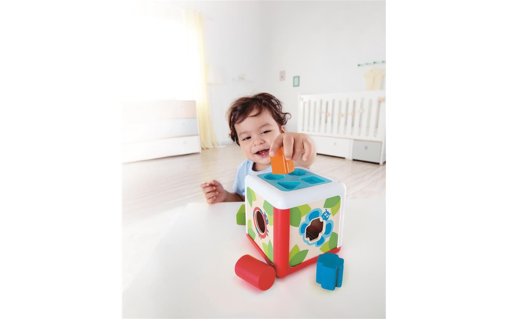 Hape Sortierspiel Sortierbox Gartenhütte