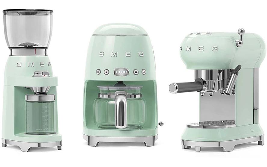 SMEG Filterkaffeemaschine 50's Style DCF02PGEU Pastellgrün