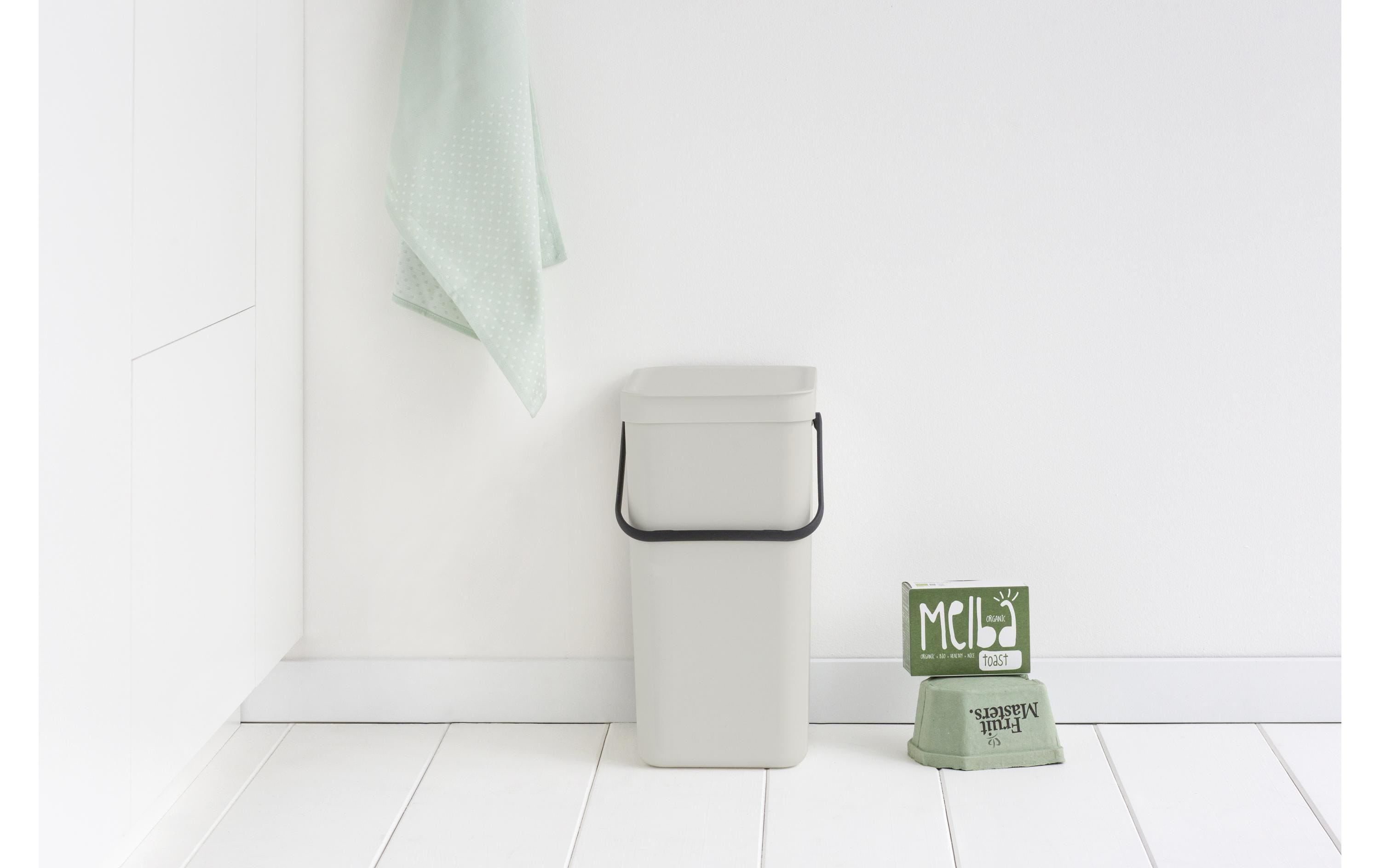 Brabantia Recyclingbehälter Sort & Go 16 l, Hellgrau