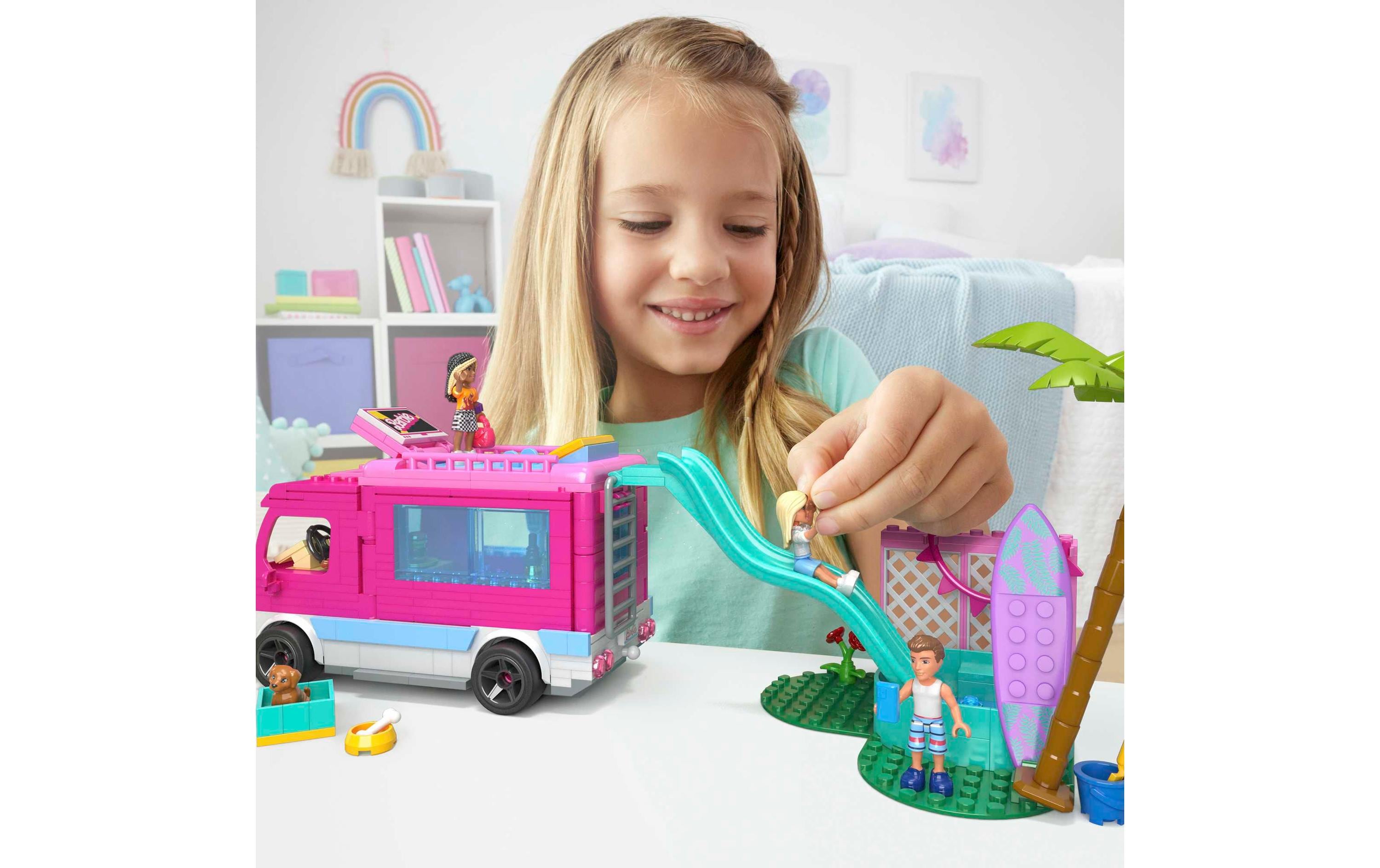 Mega Construx Barbie Super Abenteuer-Camper