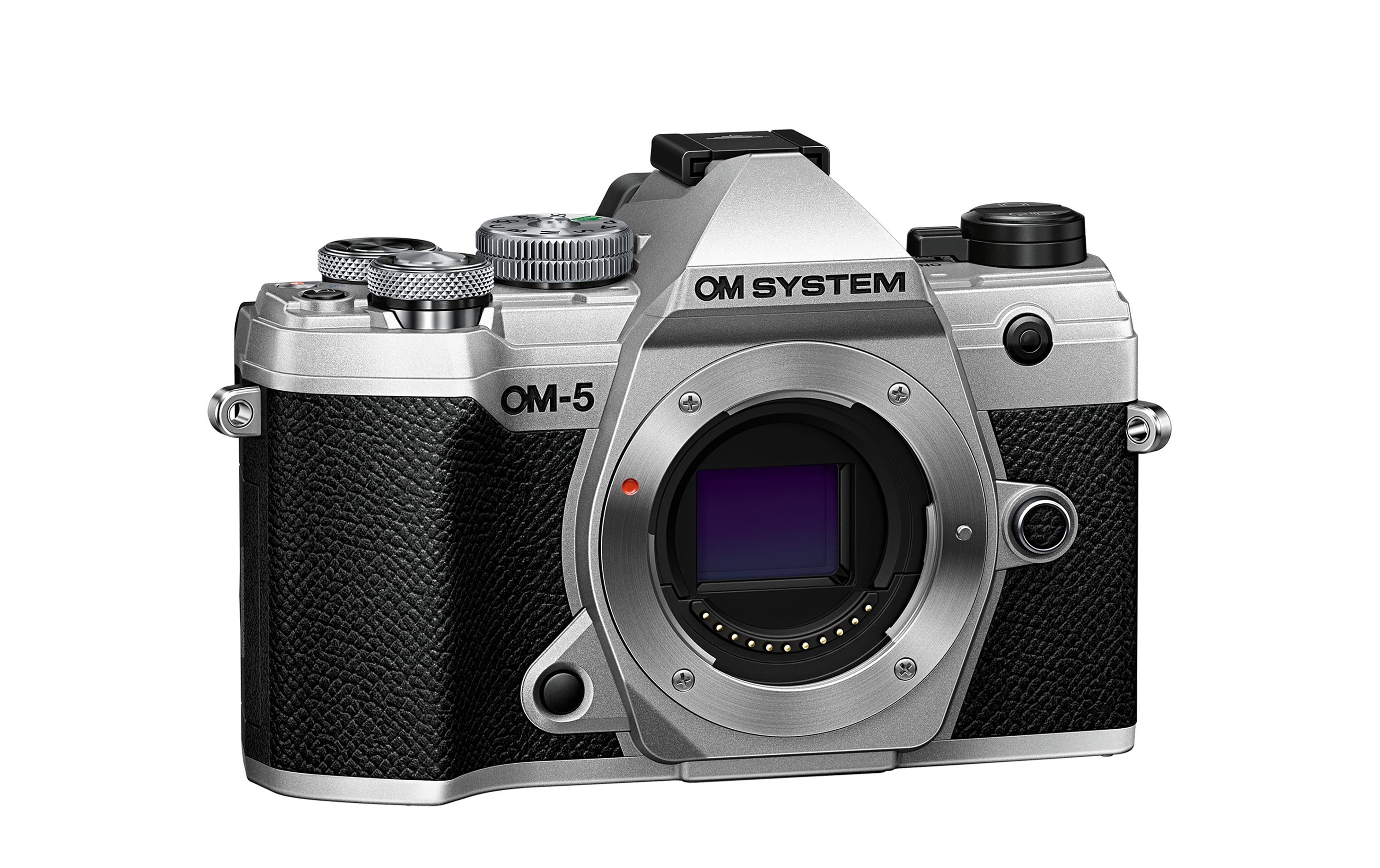 OM-System Fotokamera OM-5 M.Zuiko ED 14-150 mm F/4-5.6 II Silber