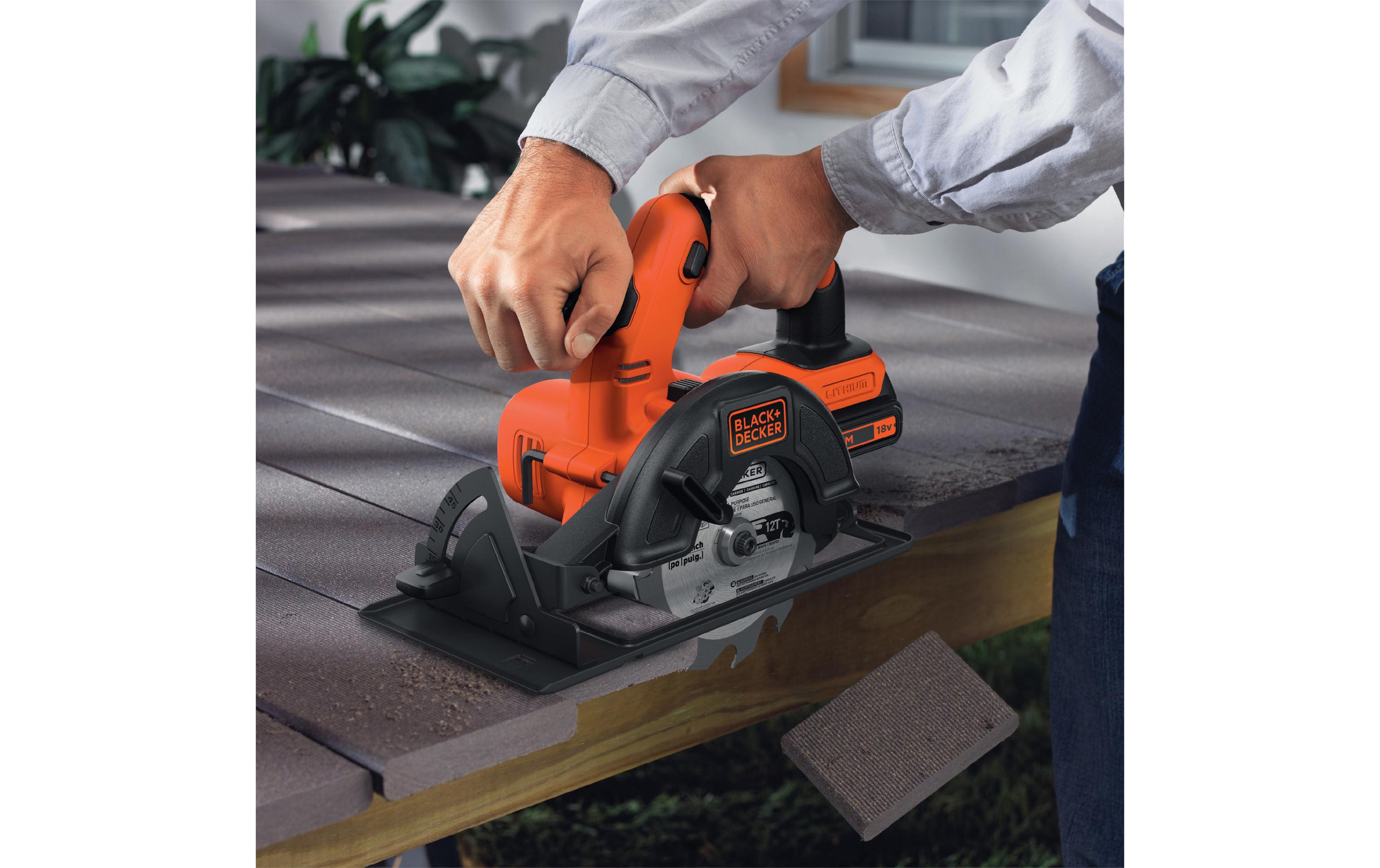 BLACK+DECKER Akku-Handkreissäge BDCCS18N