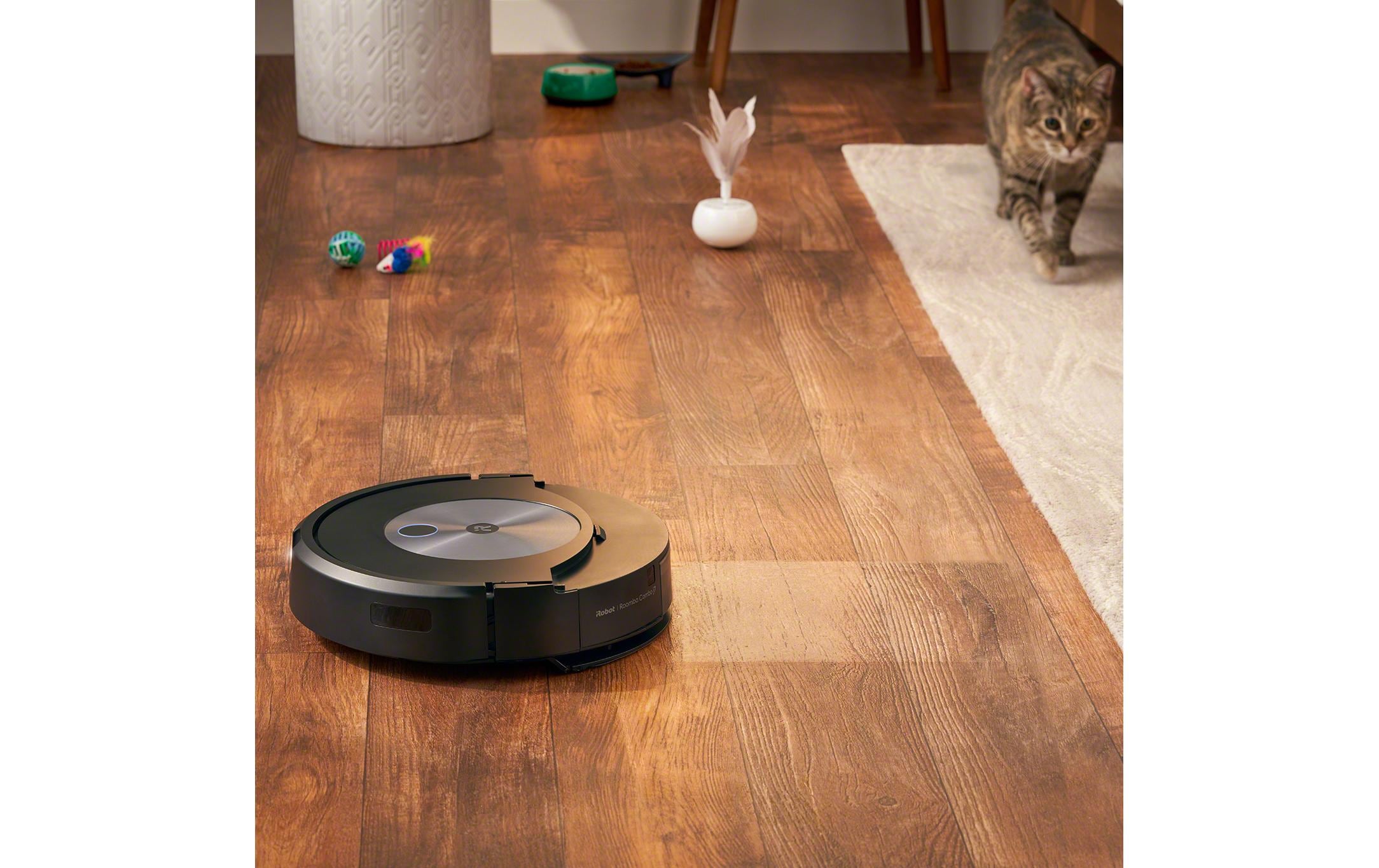 iRobot Saug- und Wischroboter Roomba Combo j7